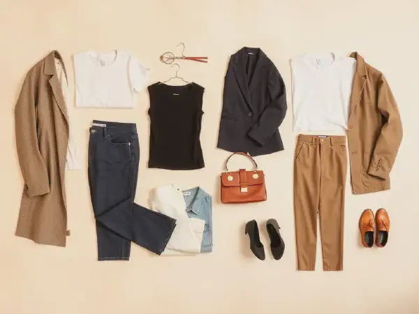 The Ultimate Guide to Building a Capsule Wardrobe: Simplify Your Style